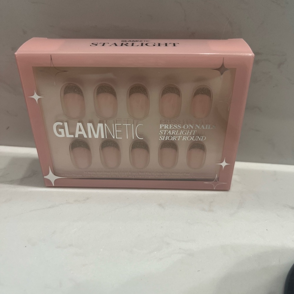 Glamnetic press on nails